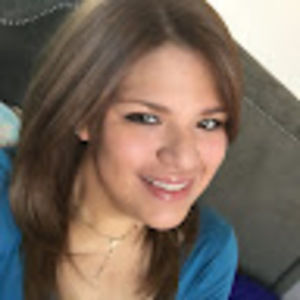 Meet your Posher, Stephanie